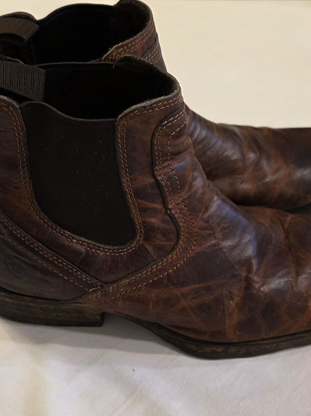 ARIAT Men's Brown Chelsea Leather Boots
